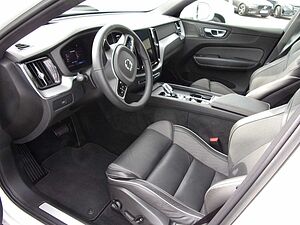 Volvo  B4 D AWD Ultimate Bright Auto