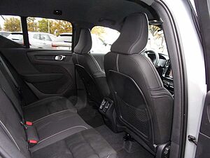 Volvo  T2 Core 2WD
