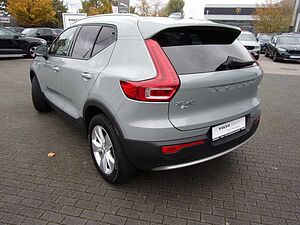 Volvo  T2 Core 2WD