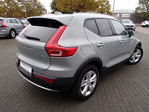 Volvo  T2 Core 2WD