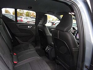 Volvo  Plus Recharge Pure Electric 2WD