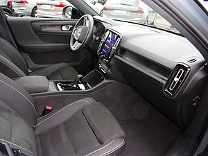 Volvo  Plus Recharge Pure Electric 2WD