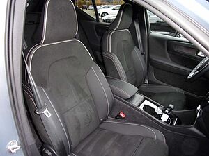 Volvo  Plus Recharge Pure Electric 2WD