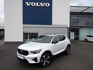 Volvo  T2  Plus Dark 2WD
