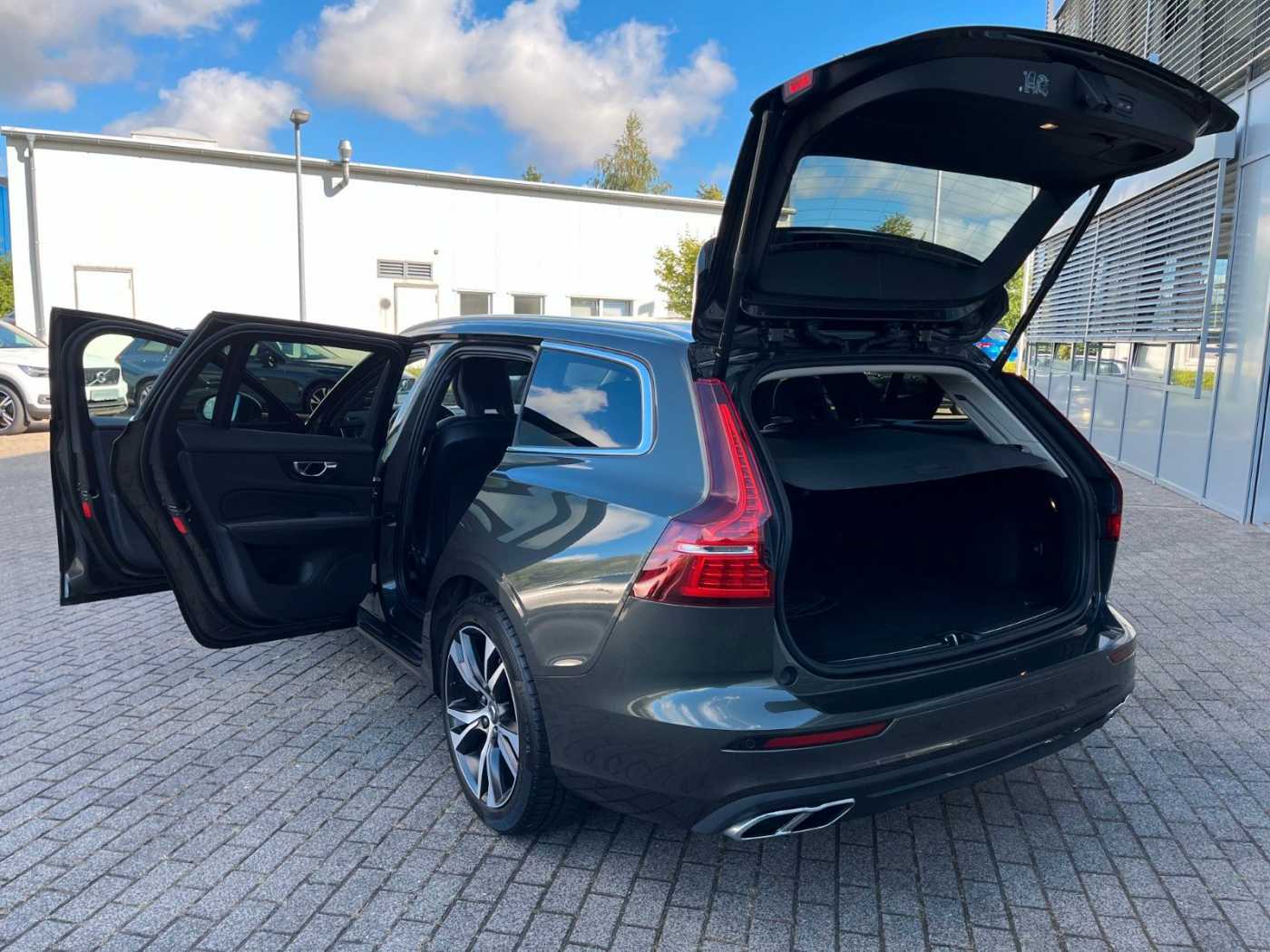 Volvo  D3 Geartronic Momentum Pro - Kamera -