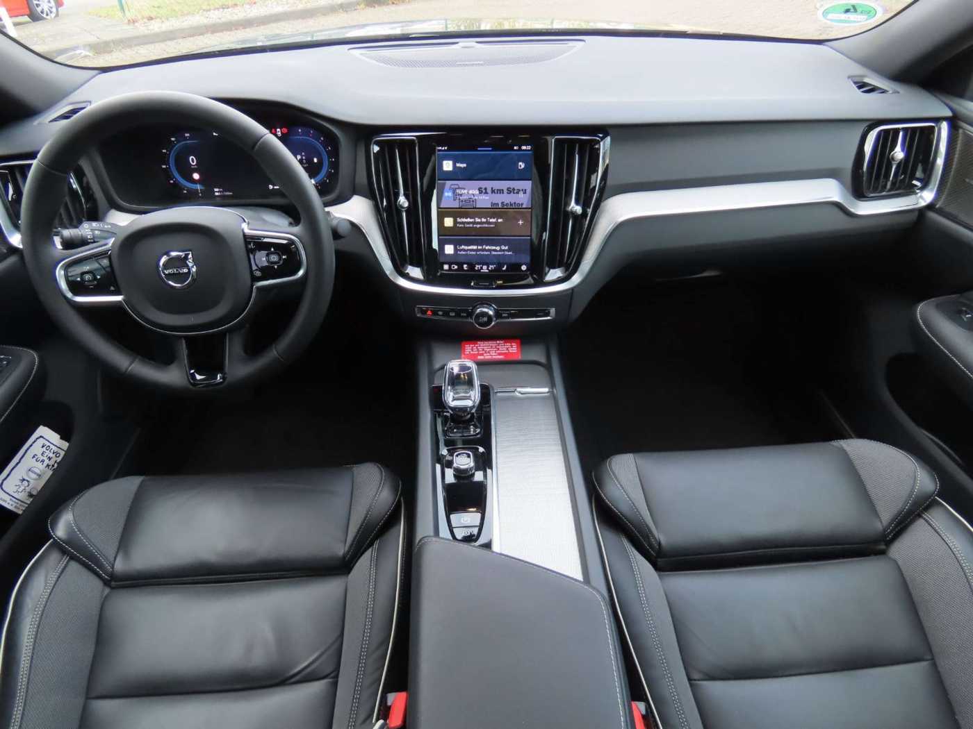 Volvo  Lim. Plus Dark AWD