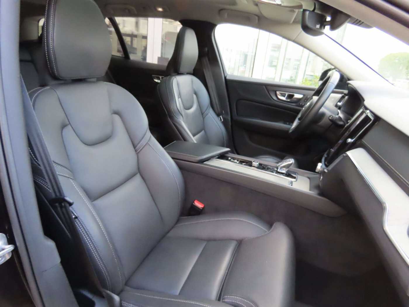 Volvo  Pro