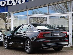 Volvo  Lim. Plus Dark AWD