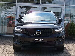 Volvo  R Design Recharge Plug-In Hybrid 2WD