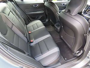 Volvo  Lim. R Design