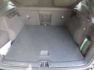 Volvo  Inscription Expression Recharge Plug-In Hyb