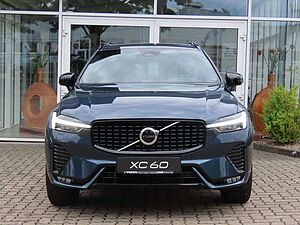 Volvo  Plus Dark AWD