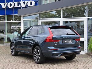 Volvo  Plus Dark AWD