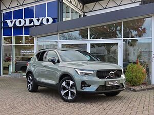 Volvo  Plus Dark 2WD