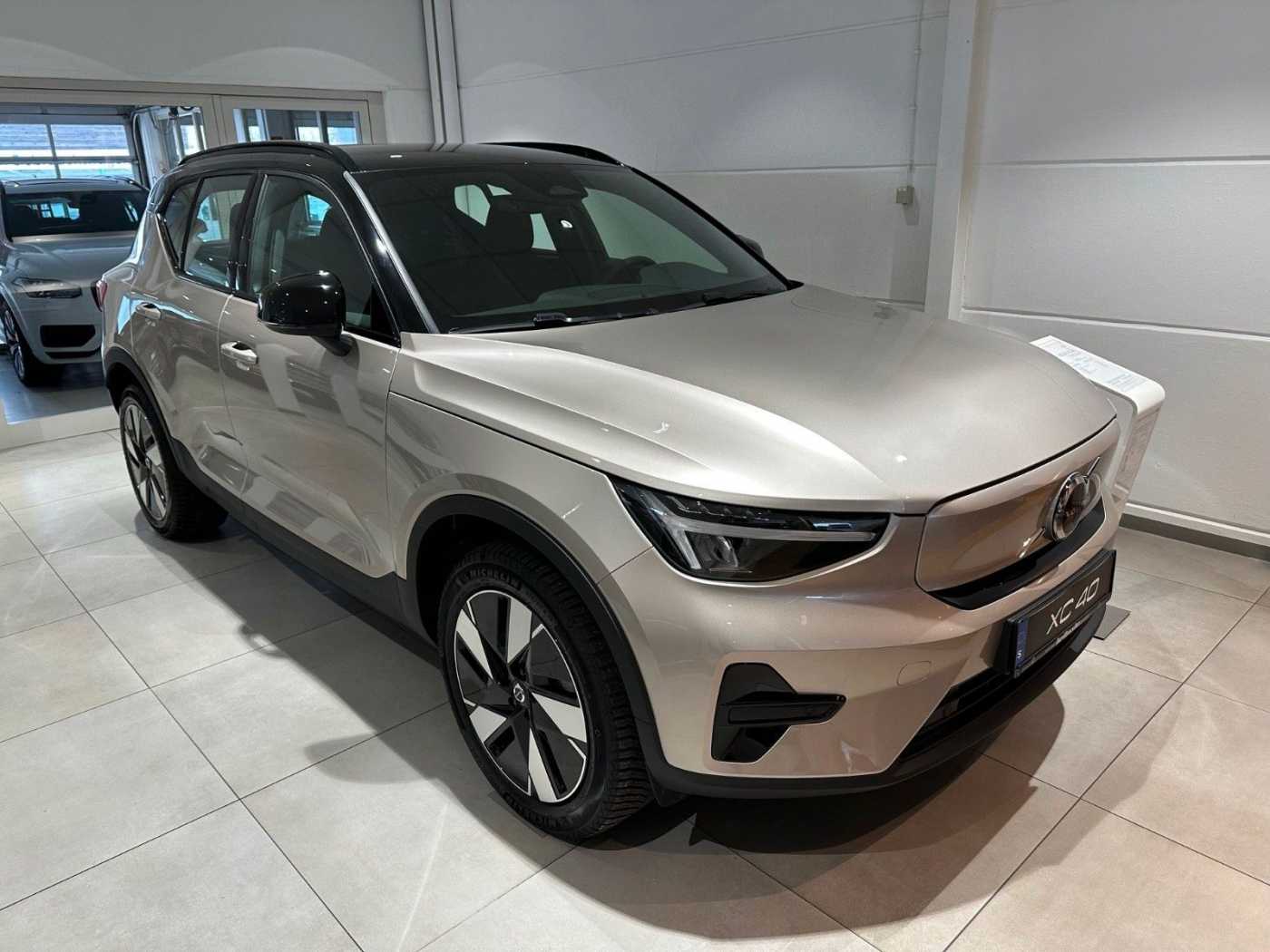 Volvo  Single Motor Plus Rech. RWD Extended Range