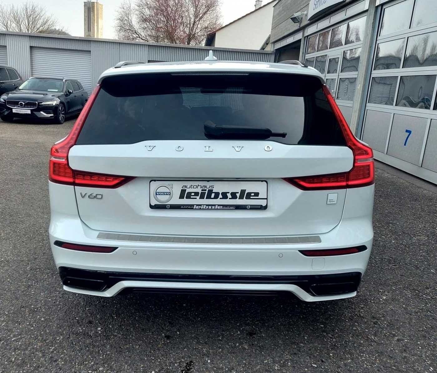 Volvo  T8 Polestar Engineered Plug-In Hybrid