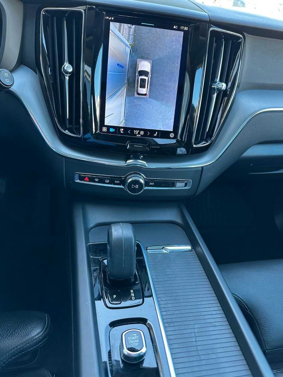 Volvo  T8 Inscription Expression Plug-In Hybrid
