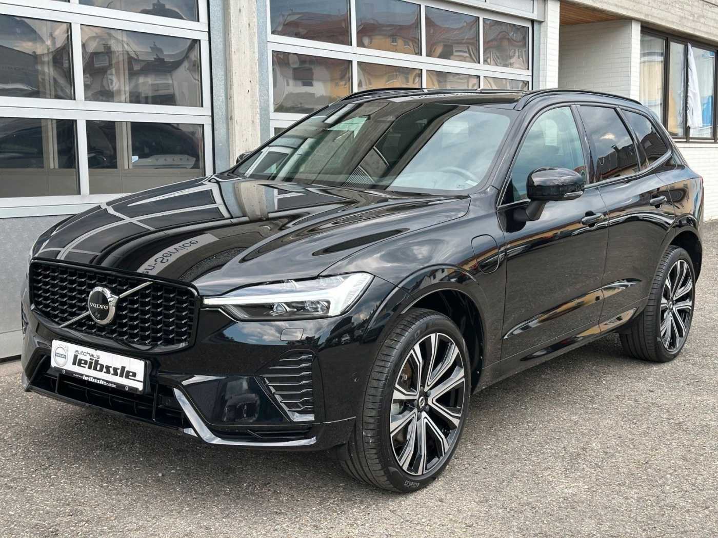 Volvo  T8 R-Design Recharge AWD mit Akku 18,8 kWh