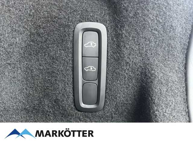 Volvo  XC60 T8 TWIN ENGINE AWD Automatikgetriebe (223+65kW/303+87PS) R-Design