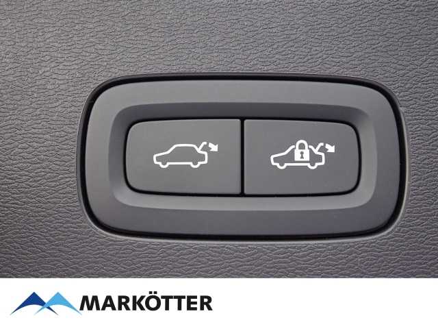 Volvo  T6 Plus Dark Recharge AWD PANO/ACC/BLIS/LED