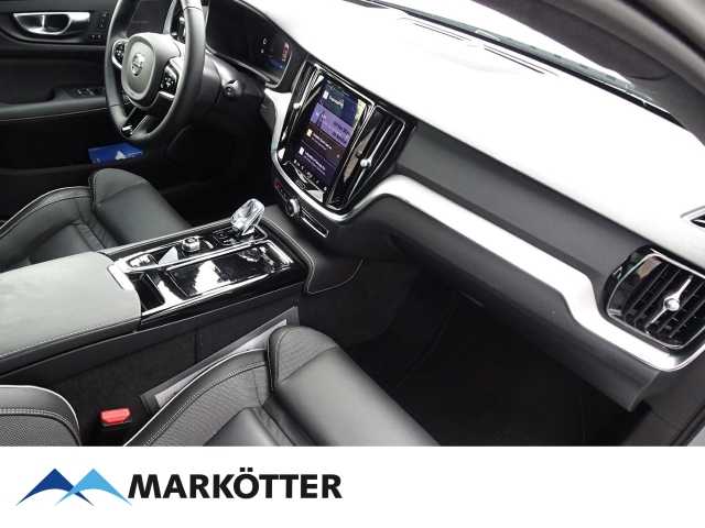 Volvo  T6 Plus Dark Recharge AWD PANO/ACC/BLIS/LED