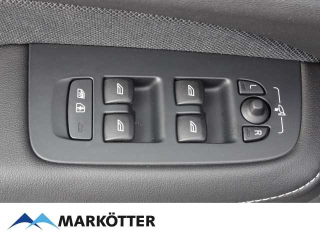 Volvo  T6 Plus Dark Recharge AWD PANO/ACC/BLIS/LED