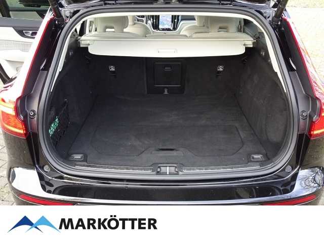 Volvo  Core B3 Benzin PDC v+h/SHZ/LHZ/Cam/Keyless/