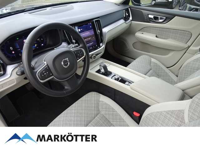 Volvo  Core B3 Benzin PDC v+h/SHZ/LHZ/Cam/Keyless/