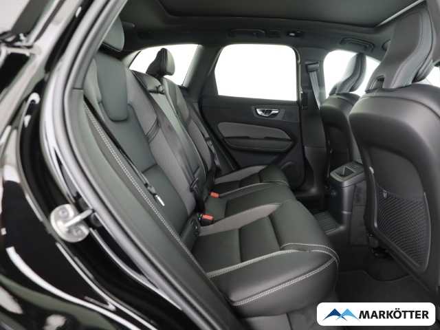 Volvo  Plus Dark Recharge Plug-In Hybrid AWD T6