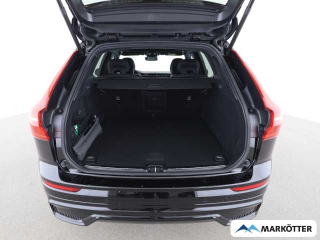 Volvo  Plus Dark Recharge Plug-In Hybrid AWD T6