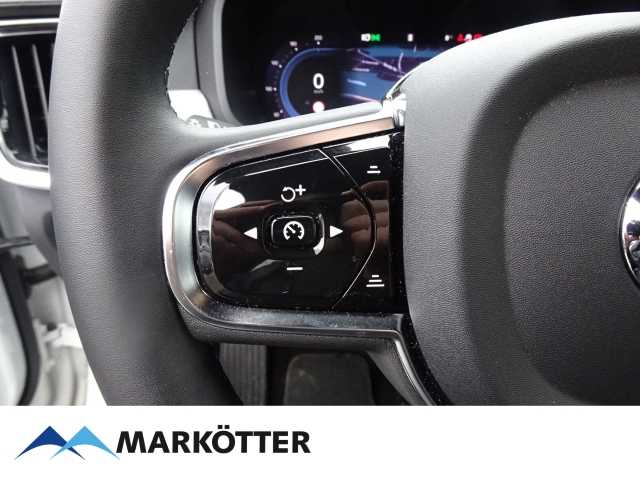 Volvo  CC