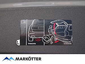 Volvo  T6 Plus Dark Recharge AWD PANO/ACC/BLIS/LED