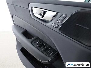 Volvo  Plus Dark Recharge Plug-In Hybrid AWD T6