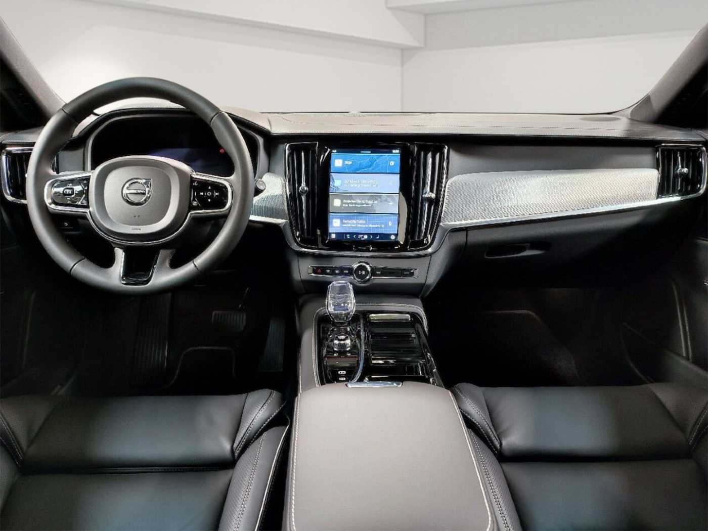 Volvo  Plus Dark Plug-In Hybrid AWD T6 EU6d Nappa L