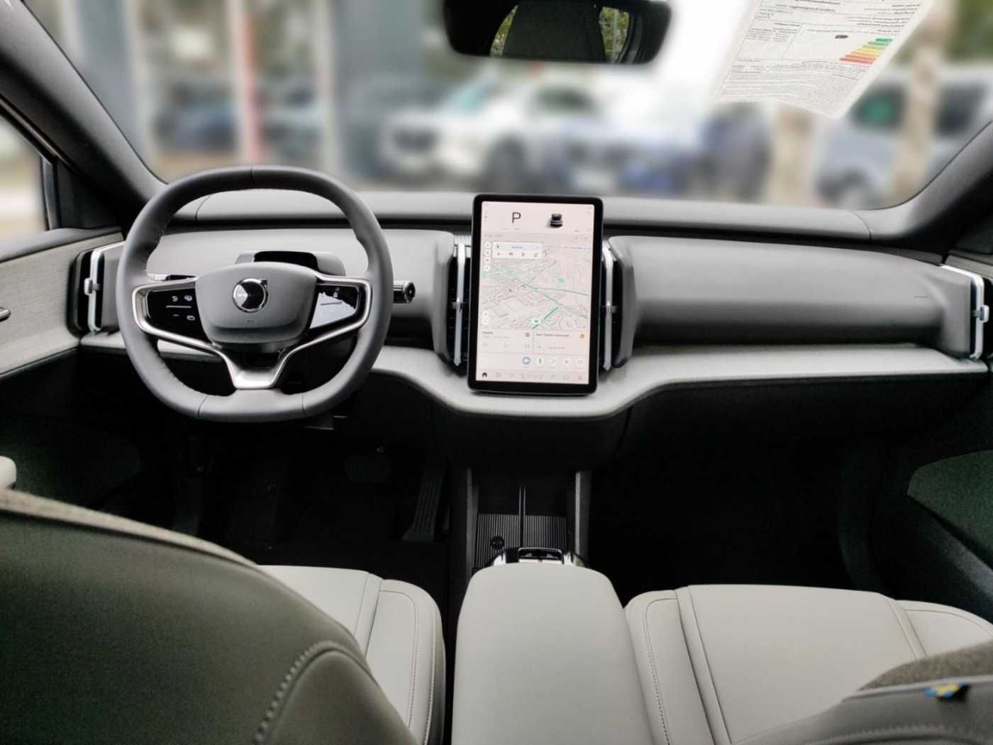 Volvo  Single Motor Extended Range Plus ***Pine***