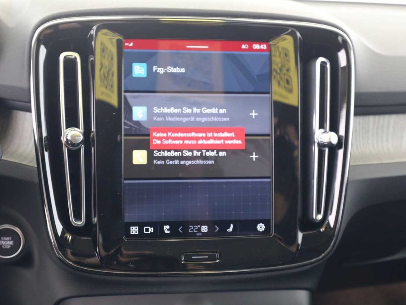 Volvo  Ultra Dark B4 EU6e Leder Digitales Cockpit