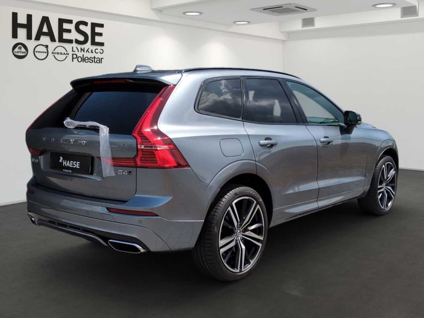 Volvo  B4 EU6d R Design AWD HUD StandHZG El. Panod