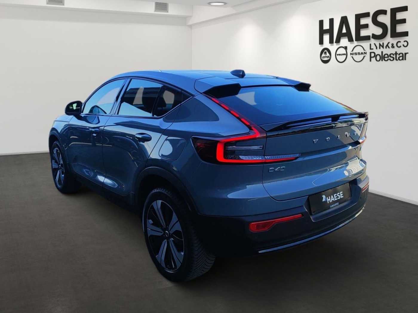Volvo  Twin Core Recharge Pure Electric AWD StandHZ