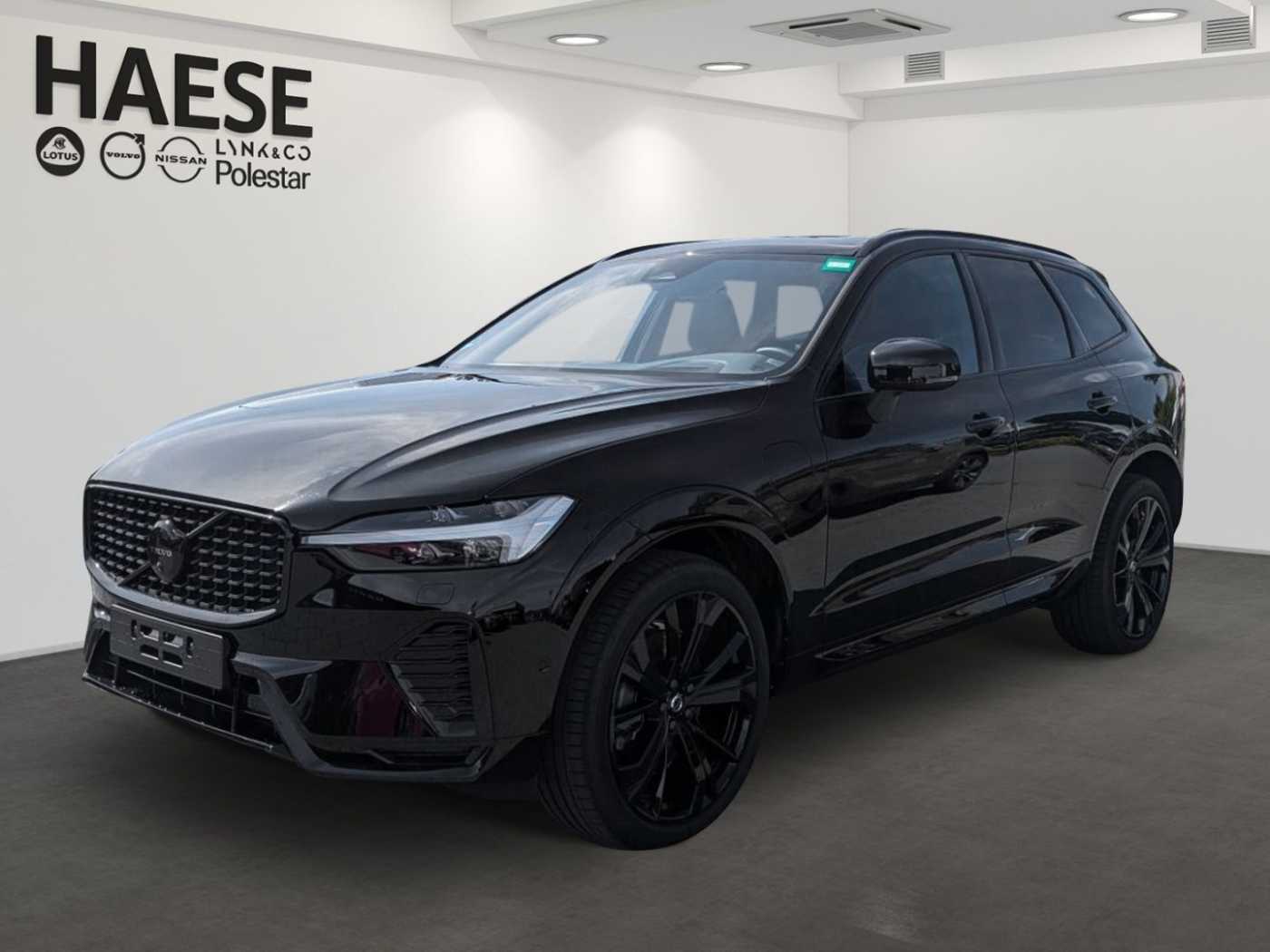 Volvo  T6 Ultra Black Edition Recharge Plug-In Hyb