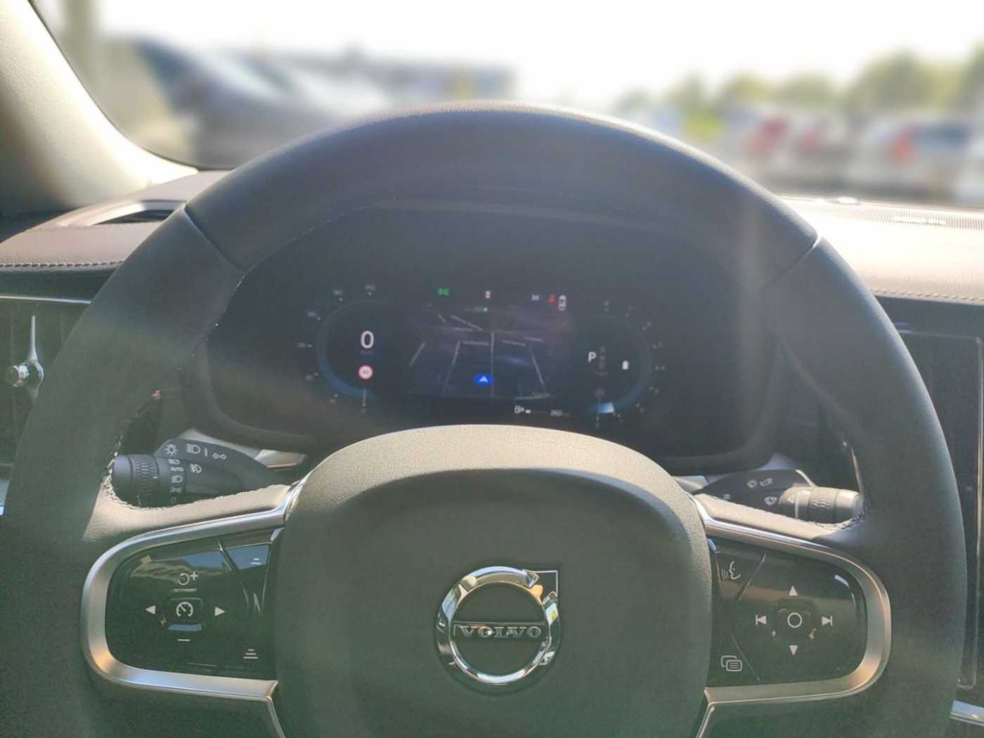 Volvo  Ultimate Dark AWD B5 Benzin EU6d HUD StandHZ