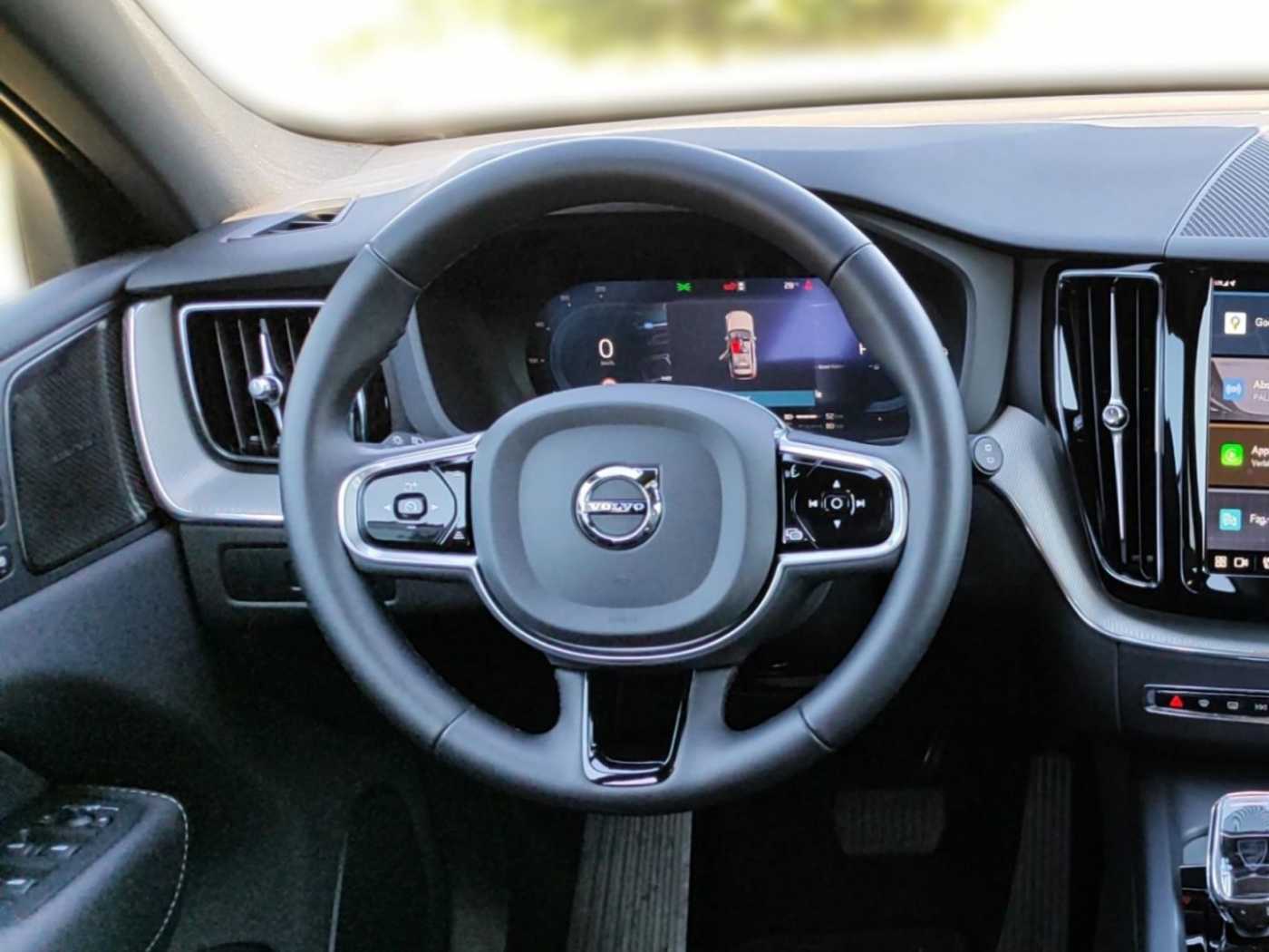 Volvo  Plus Dark Plug-In Hybrid AWD T6 Twin Engine