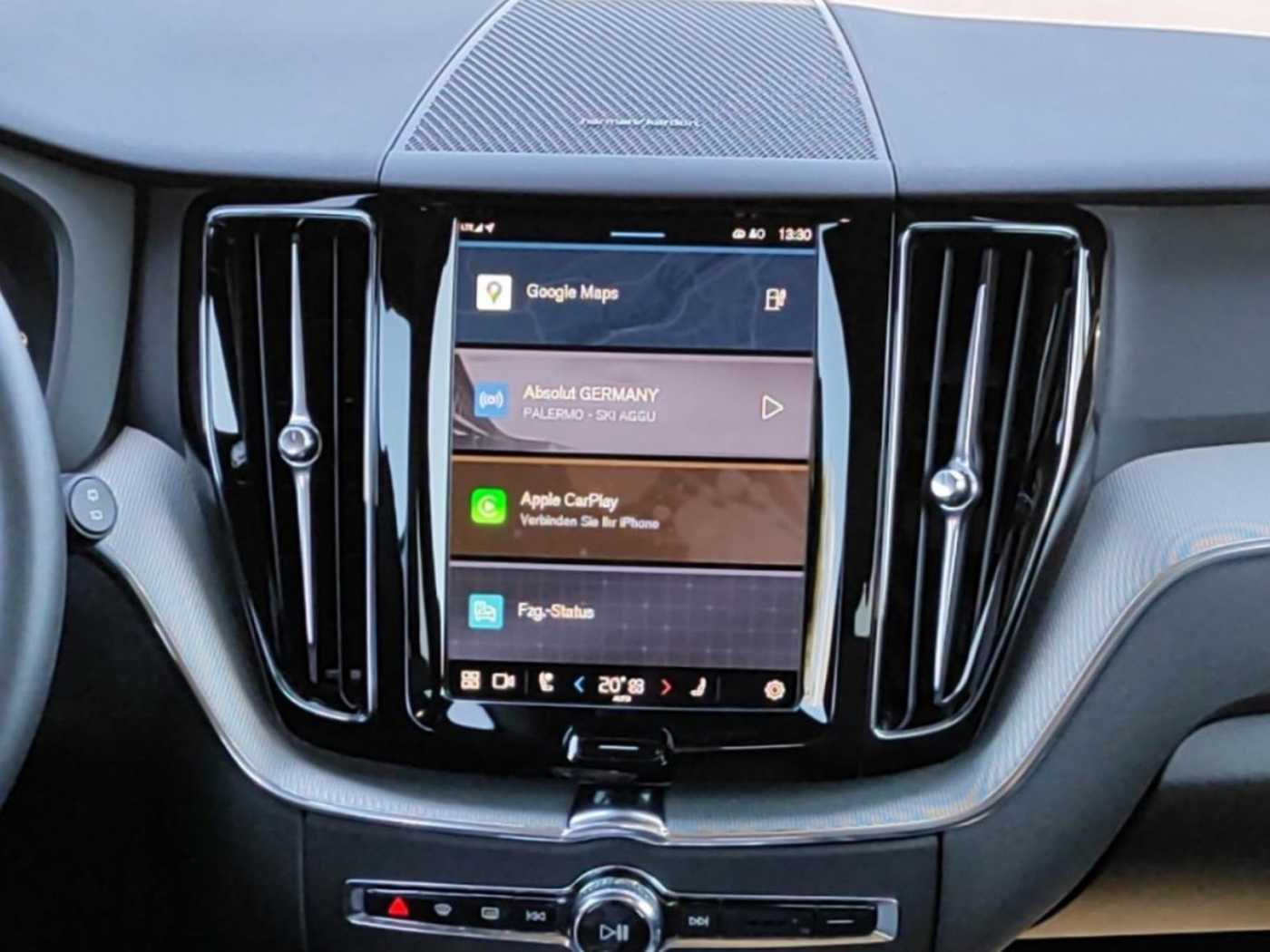 Volvo  Plus Dark Plug-In Hybrid AWD T6 Twin Engine