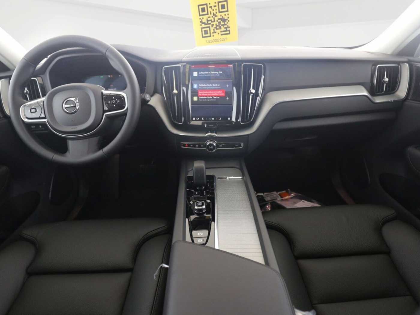Volvo  T6 Plus Dark Recharge Plug-In Hybrid AWD EU