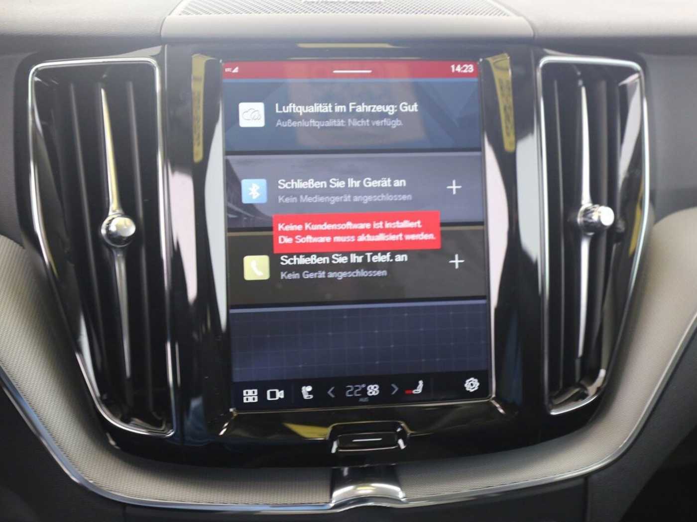 Volvo  T6 Plus Dark Recharge Plug-In Hybrid AWD EU