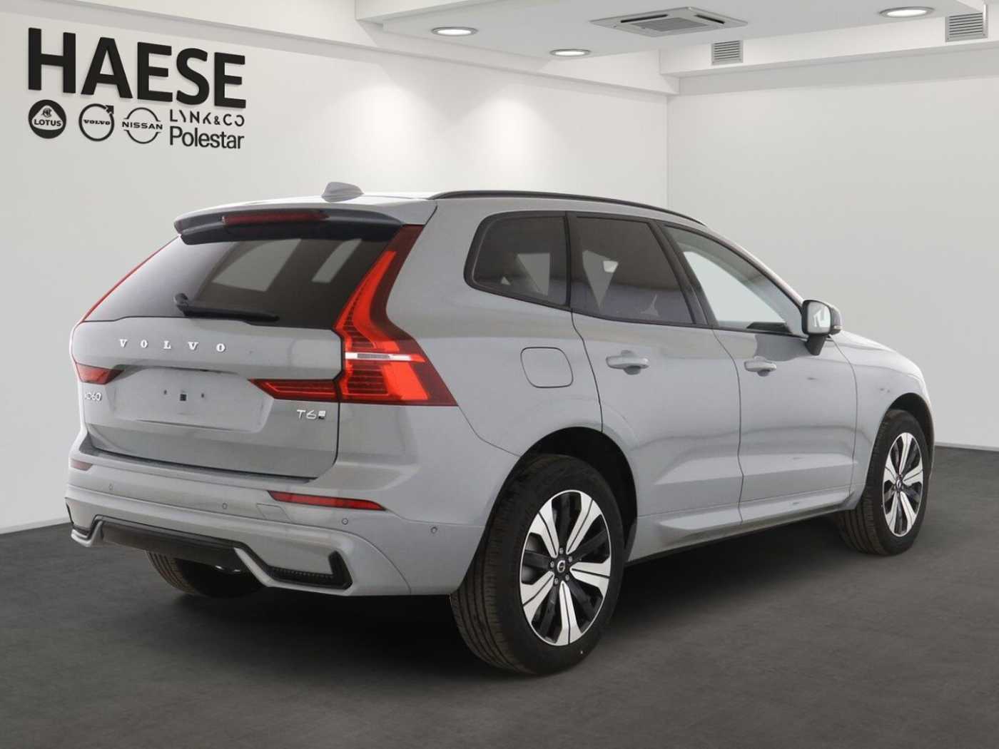 Volvo  T6 Plus Dark Recharge Plug-In Hybrid AWD EU