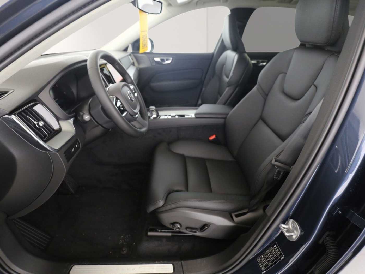 Volvo  T6 Plus Dark Recharge Plug-In Hybrid AWD EU