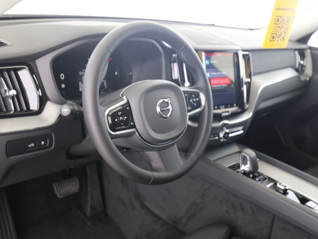 Volvo  T6 Plus Dark Recharge Plug-In Hybrid AWD EU