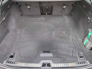 Volvo  Plus Dark Plug-In Hybrid AWD T6 EU6d Nappa L