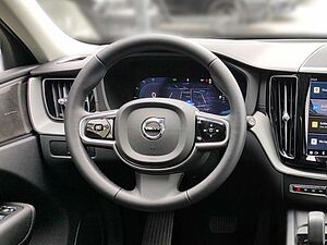 Volvo  T8 Ultra Dark Recharge Plug-In Hybrid AWD E