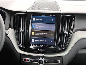 Volvo  T8 Ultra Dark Recharge Plug-In Hybrid AWD E